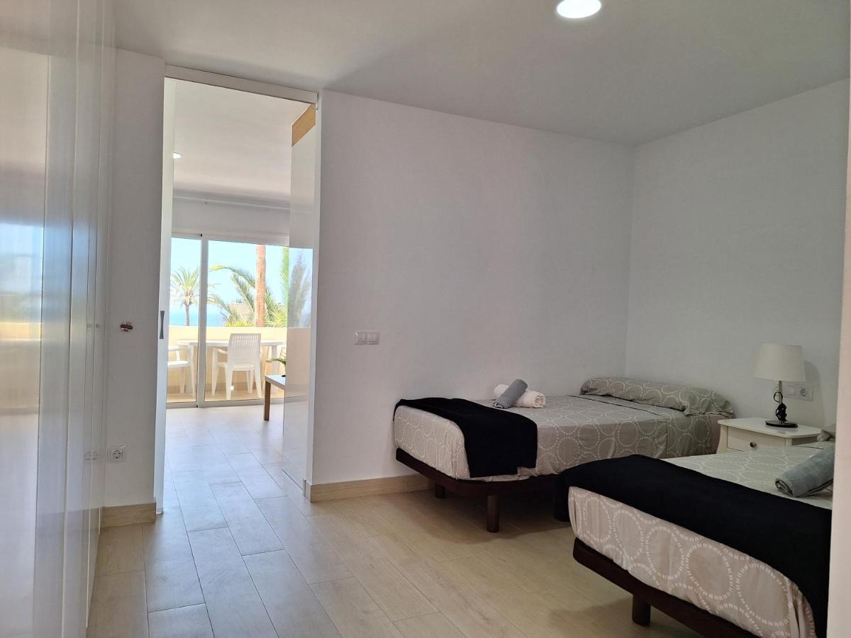 White And Quiet! Modern Apartment In San Agustin San Bartolomé Dış mekan fotoğraf